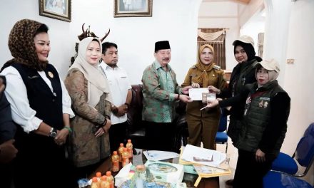 Coklit Data Pemilih, Walikota Eva Ajak Masyarakat Berpartispasi Aktif